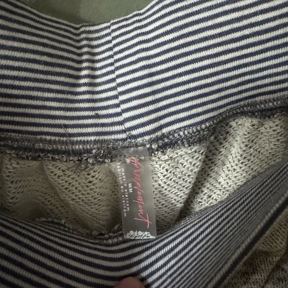 Free People Movement Everything I Want Set in Heathered Grey. NWOT - Picture 4 of 8